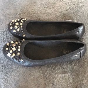 Vera wang flats only worn twice